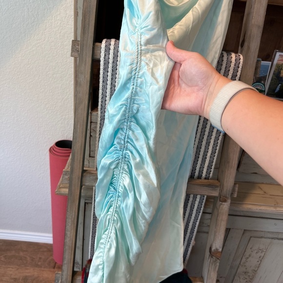 Cinq A Sept women’s Astrid silk side ruched dress size 8 - Picture 7 of 12